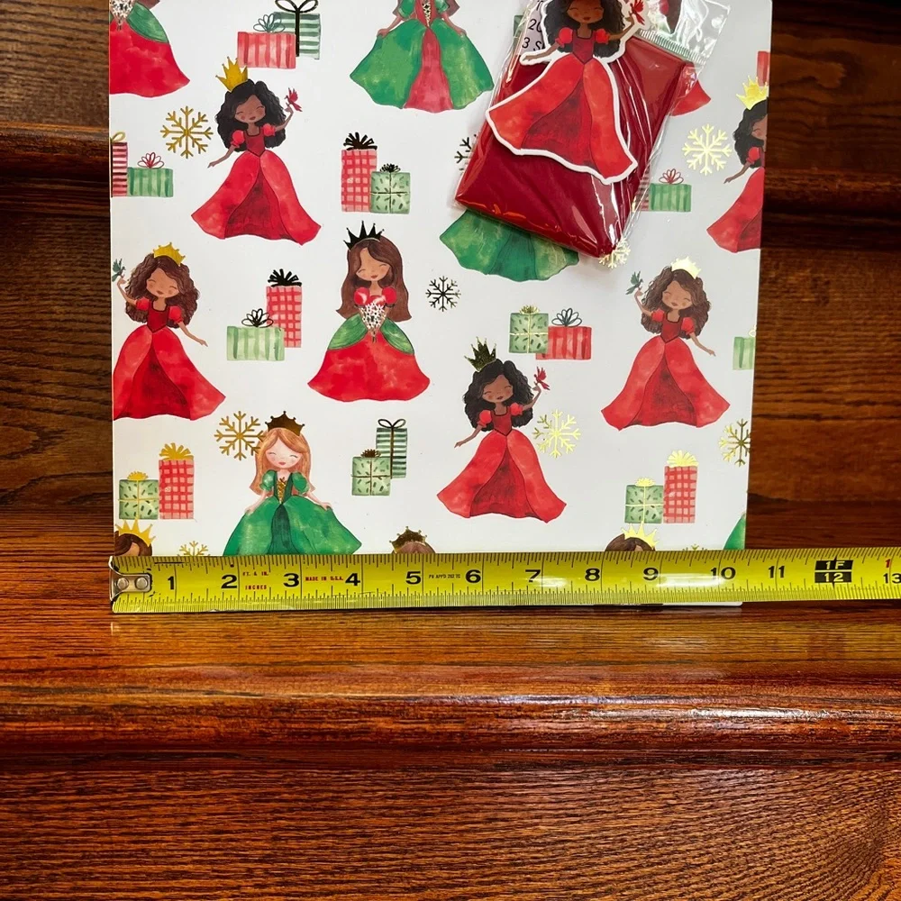 Real Simple Holiday Princess Holiday Christmas Bag With Tissue Paper